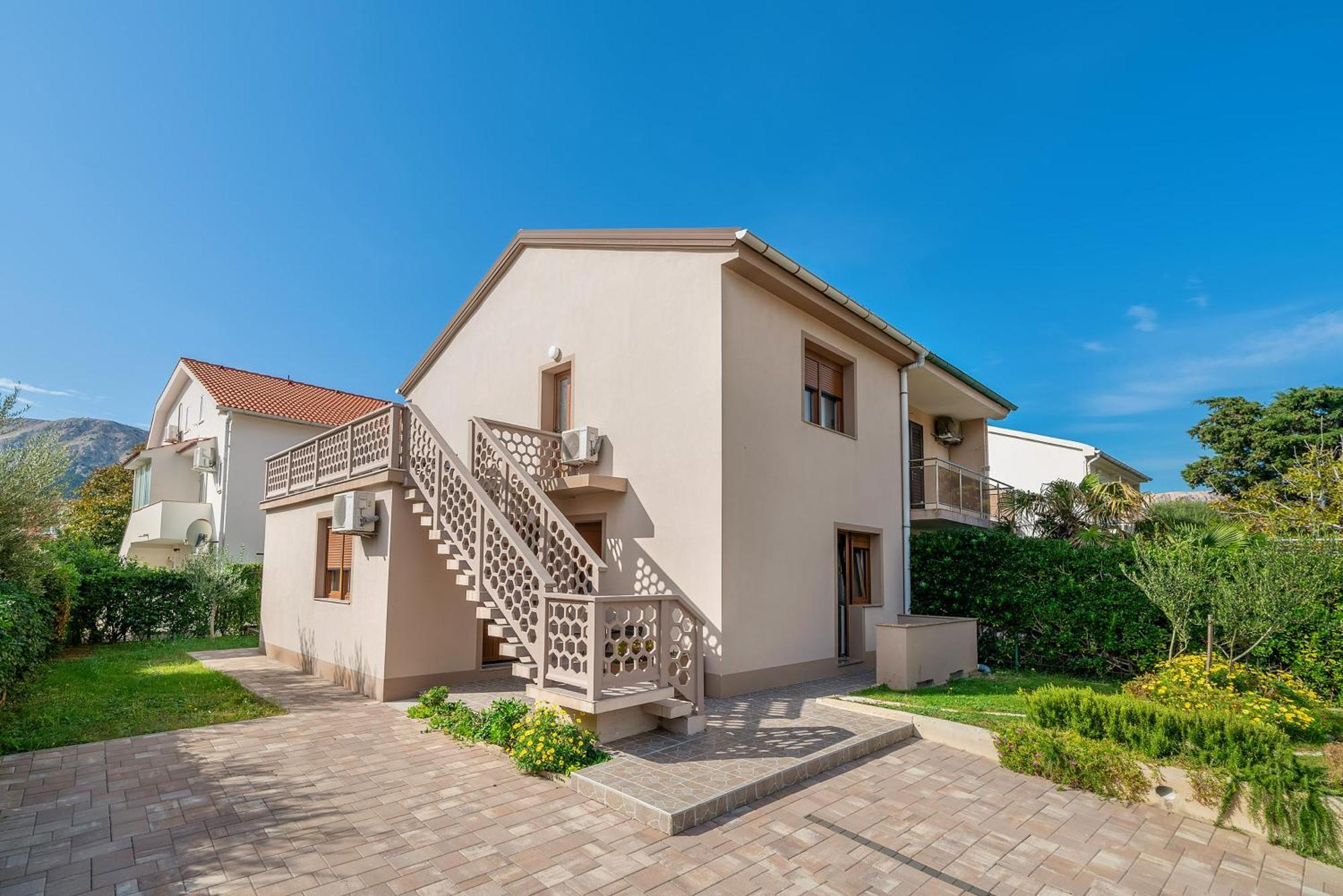 Apartments Magla With Terrace Башка Экстерьер фото